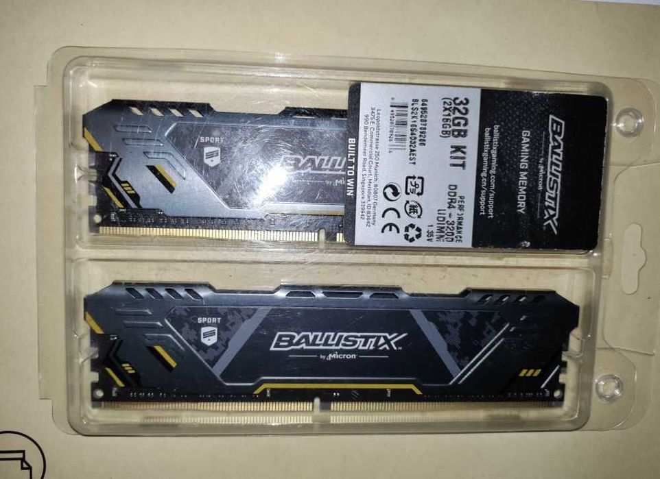 Crucial Ballistix 32gb 2x16Gb DDR4 3200 Gaming Memory RAM новая память