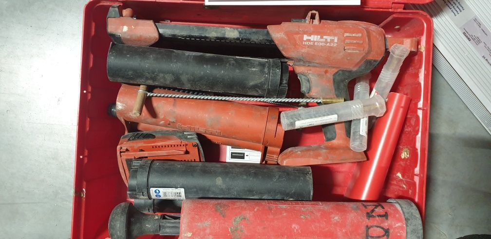 HILTI box do kotw chemicznych HDE 500-A22
