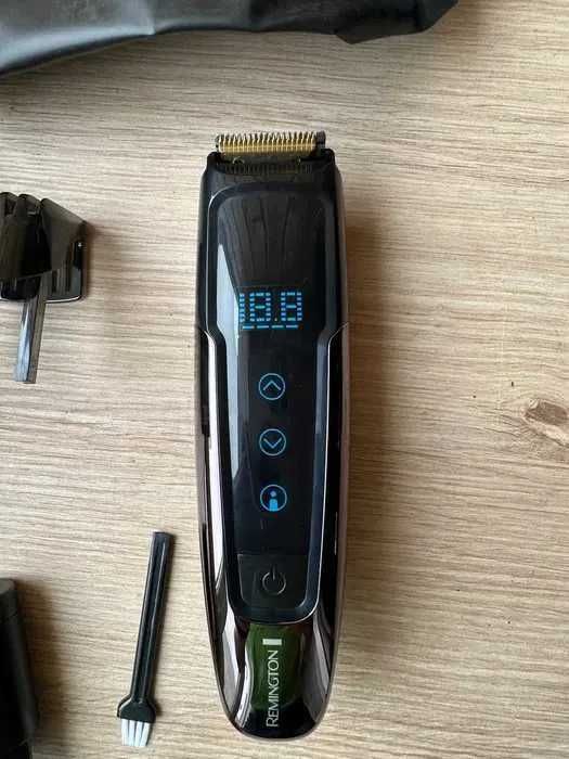 Тример-машинка для стрижки REMINGTON TouchTech MB4700 Нова!