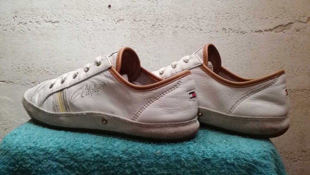 Damskie trampki TOMMY HILFIGER r.38 skóra stan bardzo dobry