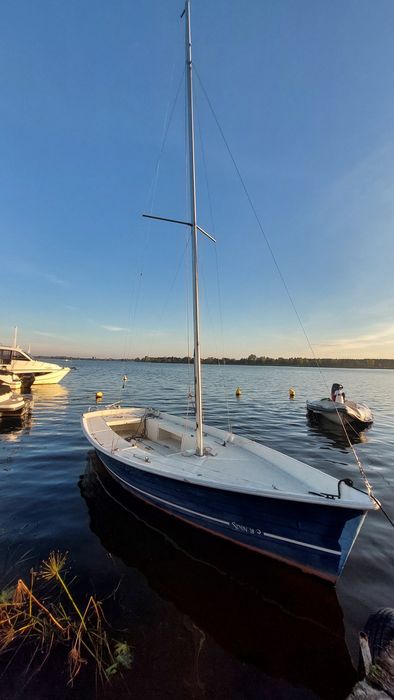 Żaglówka Sunhorse 19 550