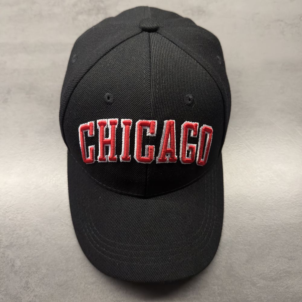 Czapka CHICAGO z daszkiem | Nowa | Regulowana | Unisex