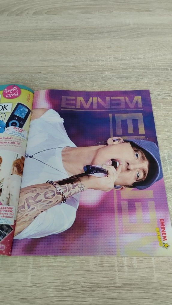 Bravo nr 4 / 2014 - plakaty + kalendarz 2014