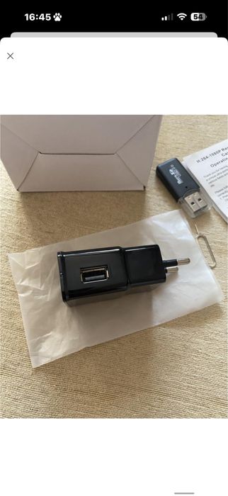 Wi-Fi камера в зарядке,видео зарядное,видеонаблюдение,датчик движения