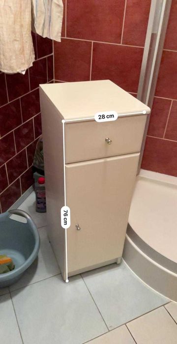 Szafka łazienkowa stojąca