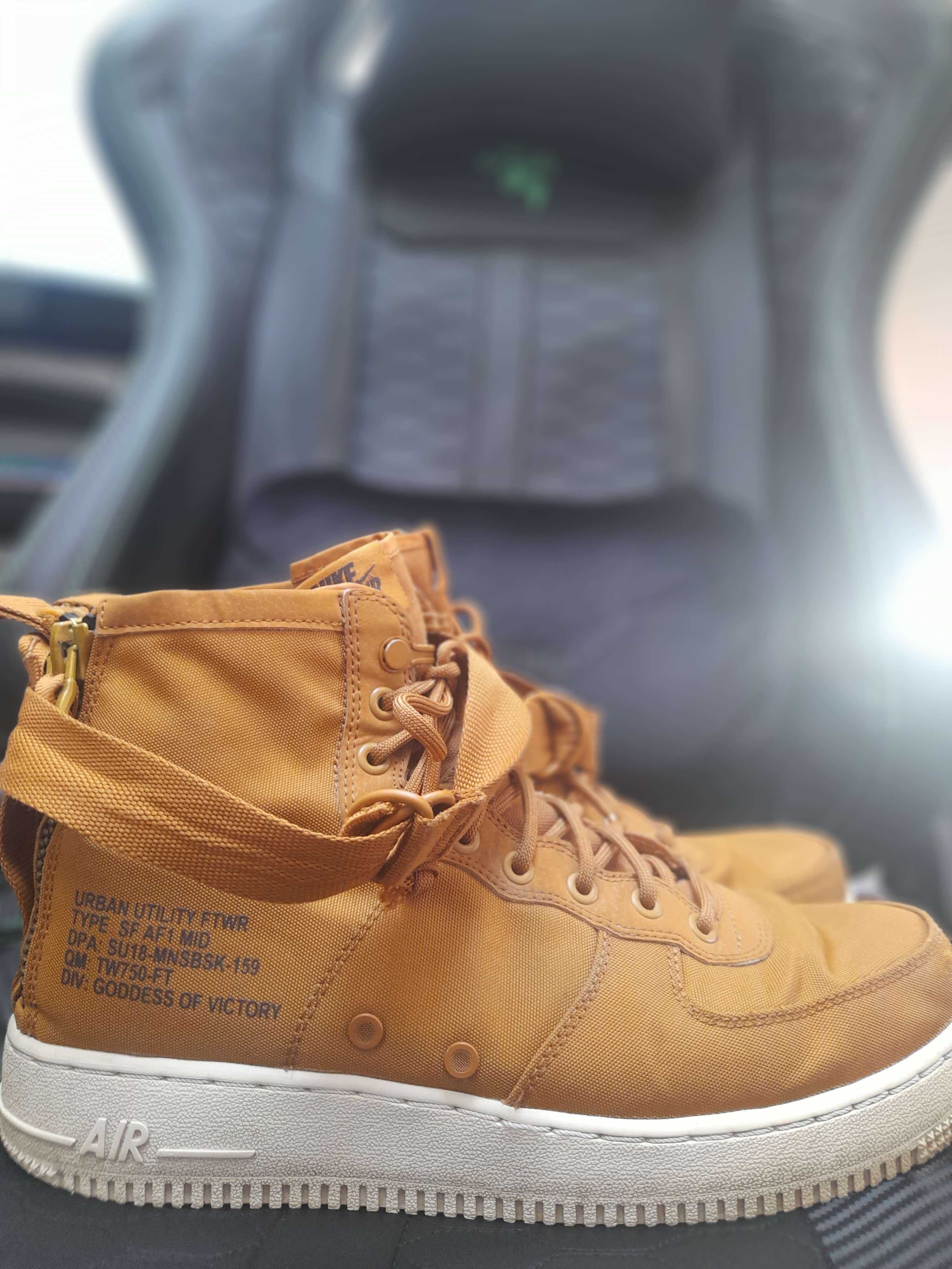 Nike Sf Air Force Mid Brown