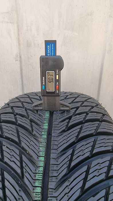 Шини Зимові 225\65R17 106H Michelin Pilot Alpin 5 SUV.Made in Spain.