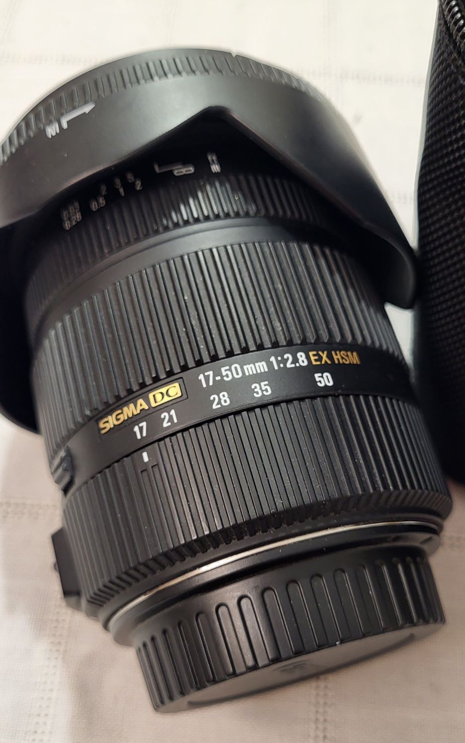 Sigma 17-50mm f/2.8 Canon z filtrem polaryzacyjnym