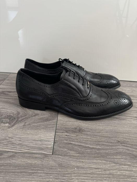 Nowe czarne eleganckie półbuty skórzane Eldemas 42