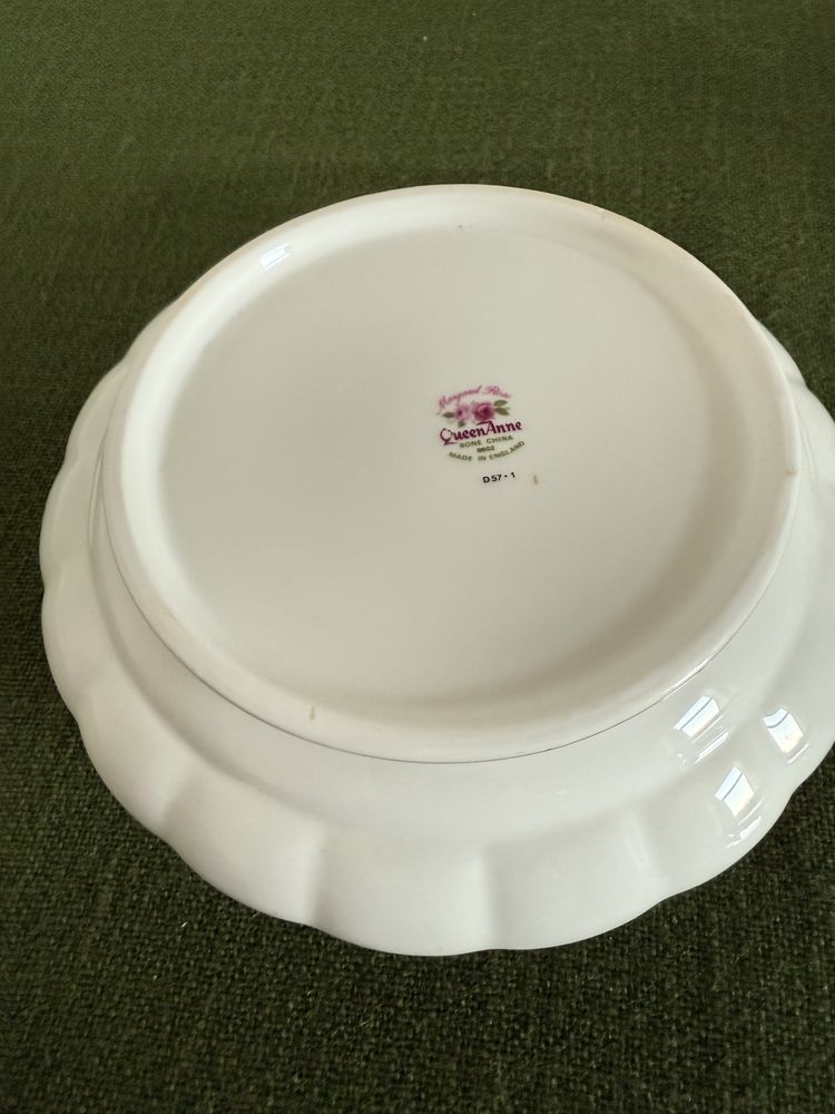 Patera miska w róże Angielska porcelana
