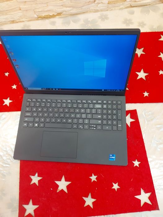 Ноутбук Dell Vostro 3510, i7-1165G7, RAM 16gb, SSD 256gb, FHD IPS