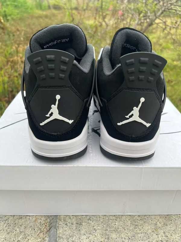 Tr.ampki/.NIKE/.Air_/JODAN-4_|Retro|Biały* Grzmot|R.37.5