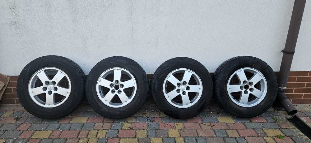 Koła mitsubishi outlander 2 FALKEN  215/75 r 16 Caloroczne