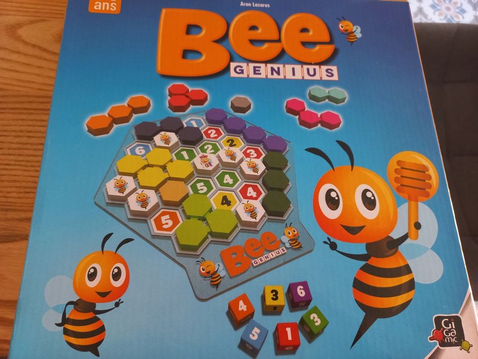 Gigamic, Bee genius