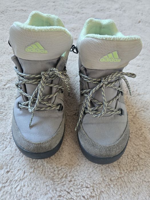 Buty Adidas ocieplane