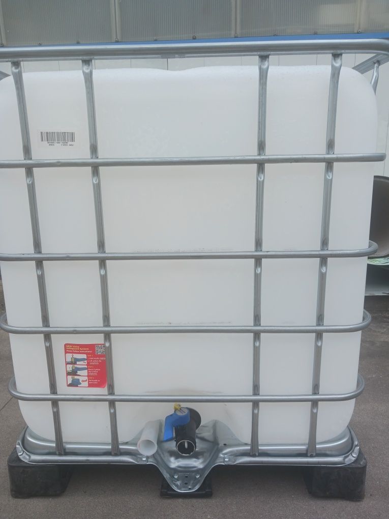 Zbiornik 1000l jak nowy