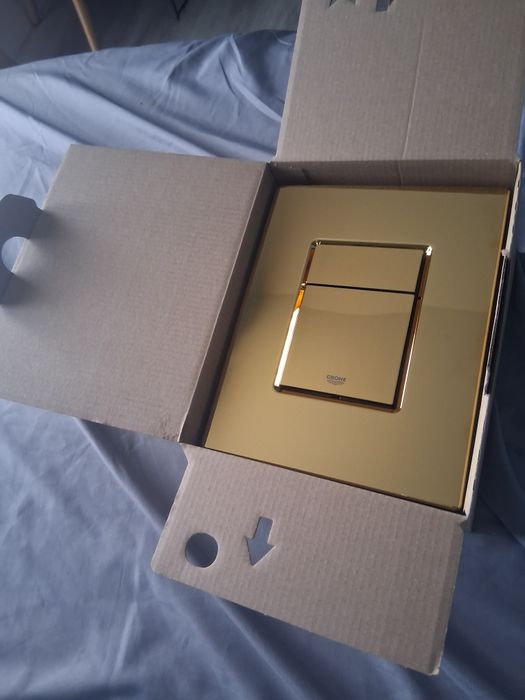 Przycisk GROHE nowy złoty