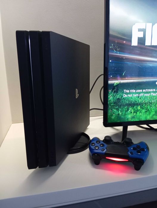 PS4 PRO 1TB 4K PlayStation 4 + comando (LER DESCRIÇÃO)