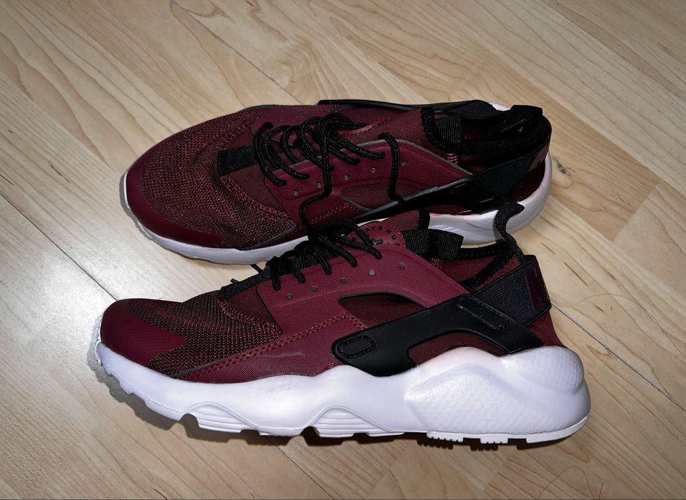 Взуття Nike Huarache