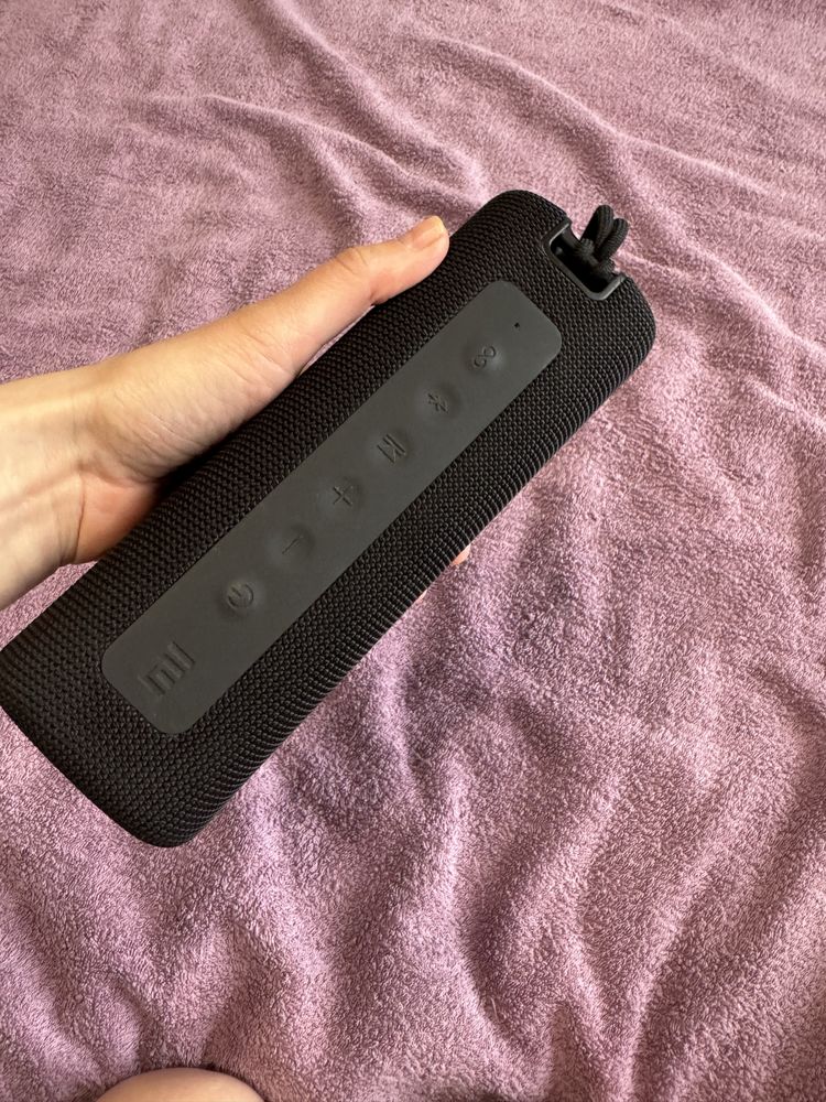 Блютуз колонка Xiaomi Mi Portable Bluetooth Speaker 16W Black