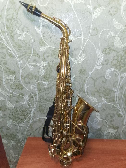 Продам саксофон EVANS U.S.A