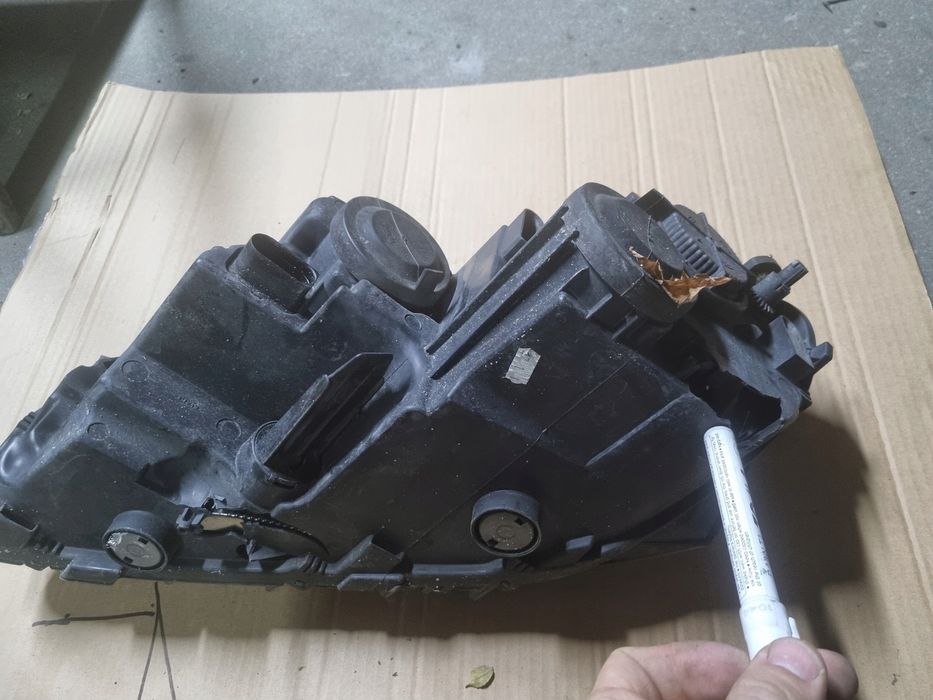 Vw passat b7 lampa prawa przód europa 3ab941006