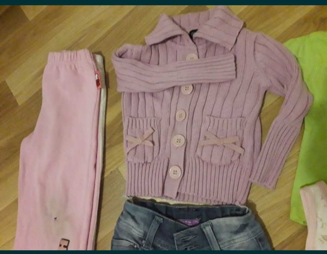 Zestaw paka ubranka dla dziewczynki r.110 sweterek spodenki jeansowe