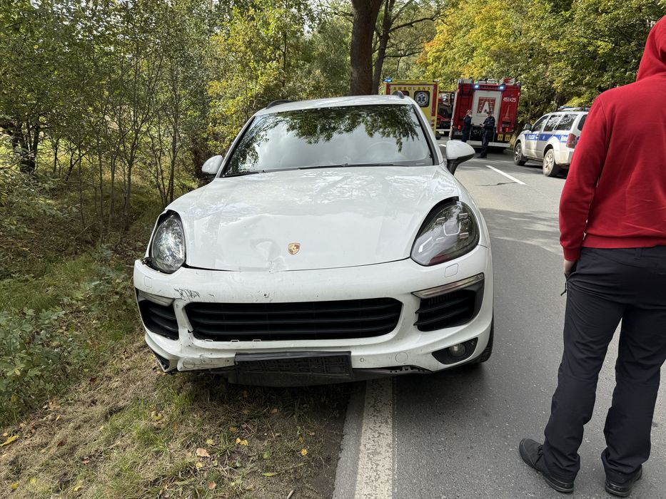Porsche Cayenne S 4.2 tdi lift 385km uszkodzony faktura