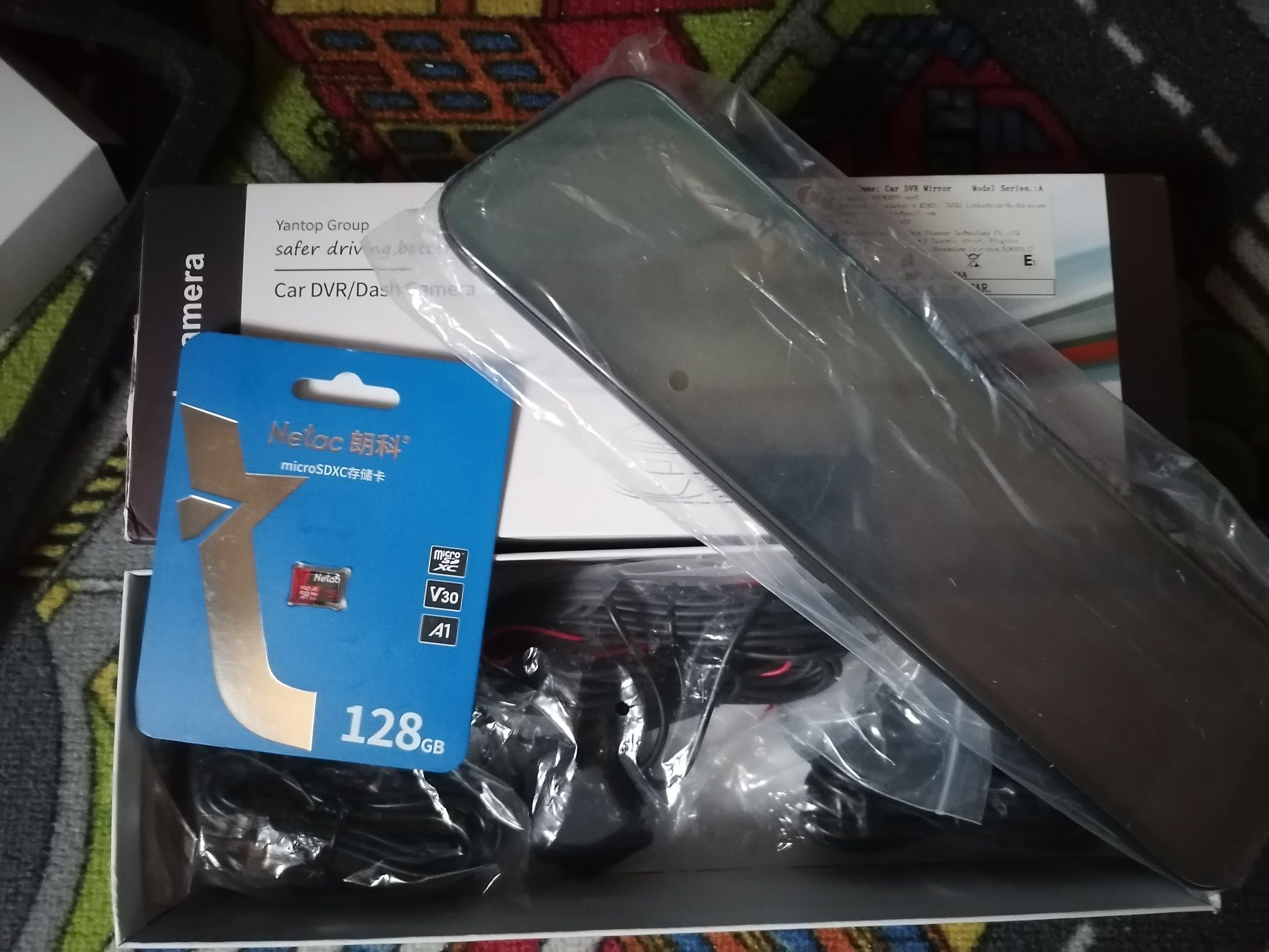Wideorejestrator kamera w lusterku 2,5k cały ekran 128gb