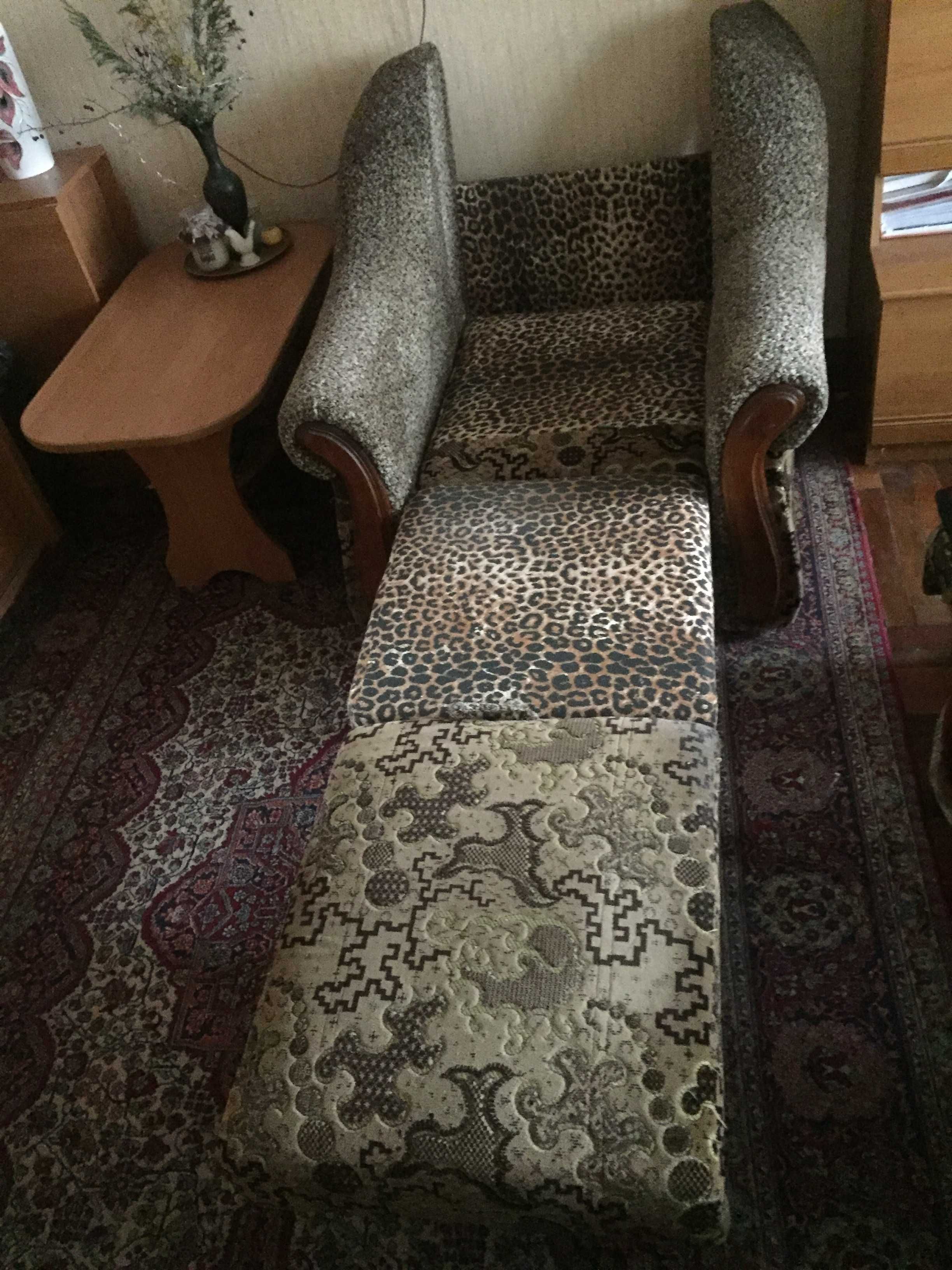 Мягкая мебель. Диван+Кресло-кровать .