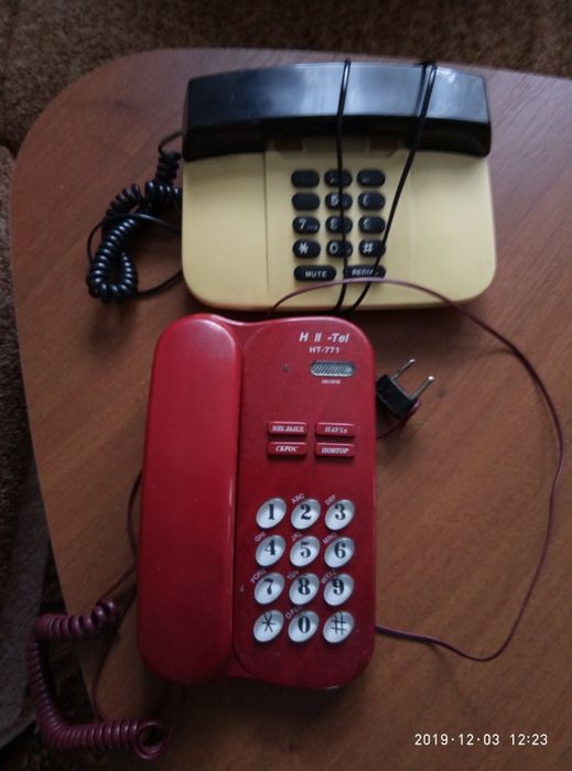 Два стац.телефона