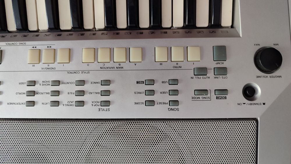 Teclado yamaha psr s 500 todo funcional