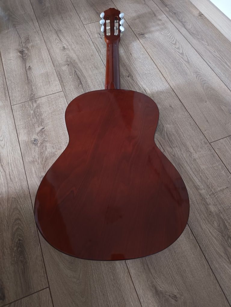 Gitara Klasyczna Classic Student 4/4 plus pokrowiec
