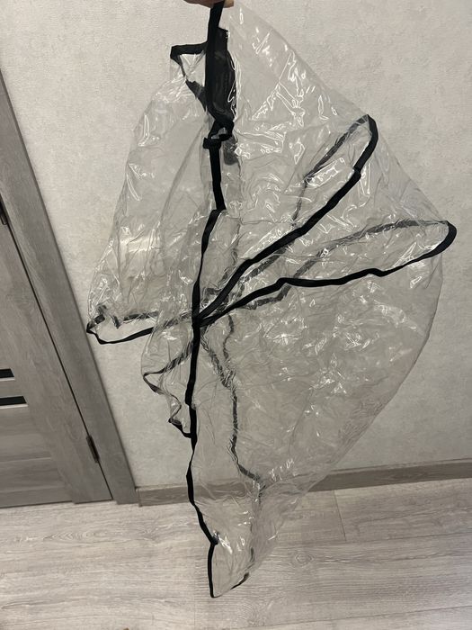 Дощовик на невелику прогулянкову коляску