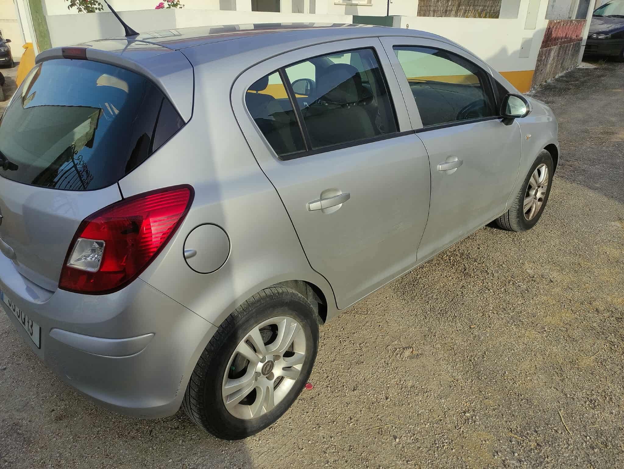 Opel Corsa 1.2 Enjoy