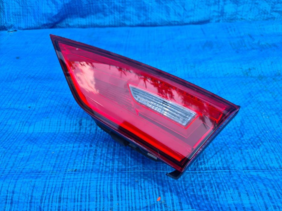 LAMPA prawa tylna LED USA w klapę AUDI A3 S3 8V 8V5 sedan