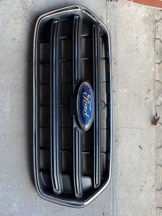 Grill atrapa chłodnicy Ford Transit mk8