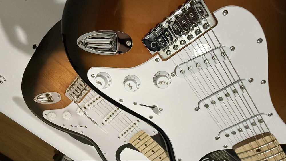 Guitarra Fender Squier Stratocaster + Amplificador – Excelente Estado