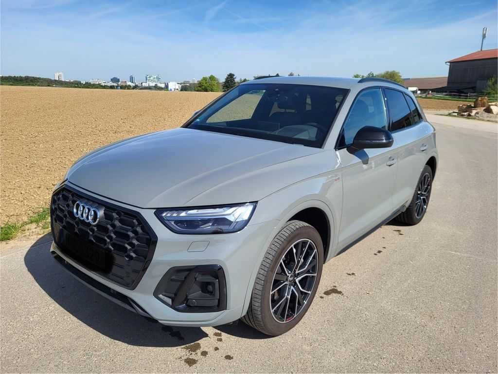 Audi Q5 80A бампер з разборка ауди ку5 s-line