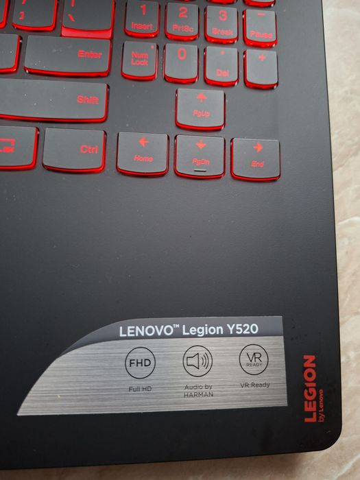 Laptop gamingowy Lenovo legion y520