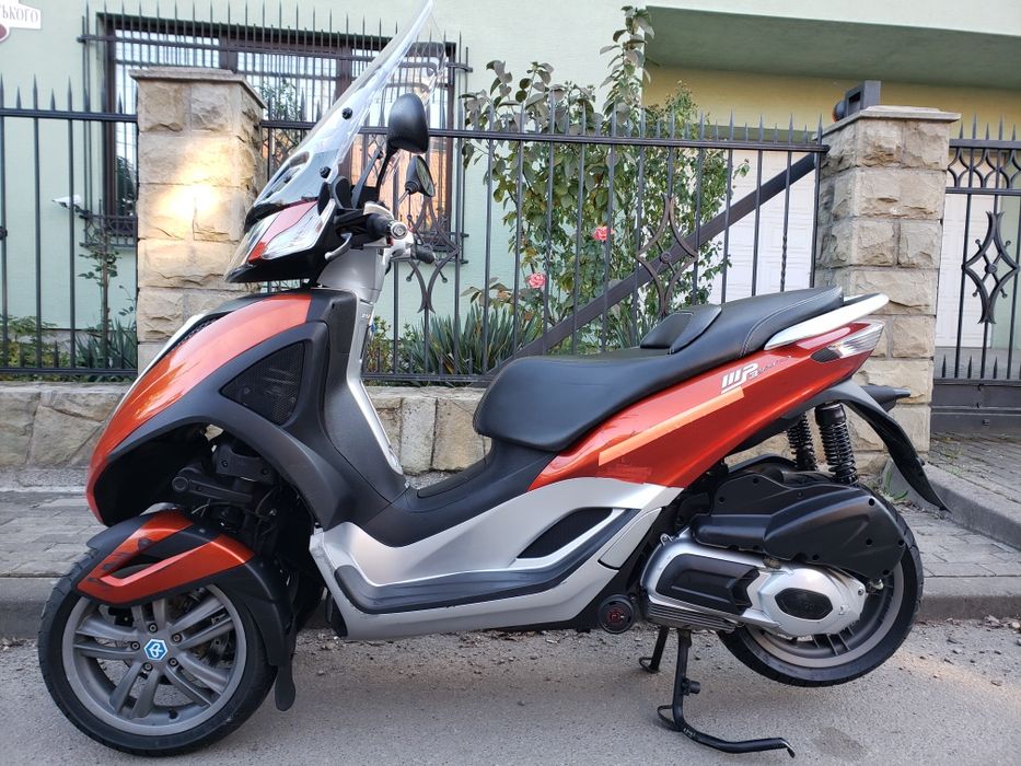 Скутер Piaggio Mp3 125ie Yourban