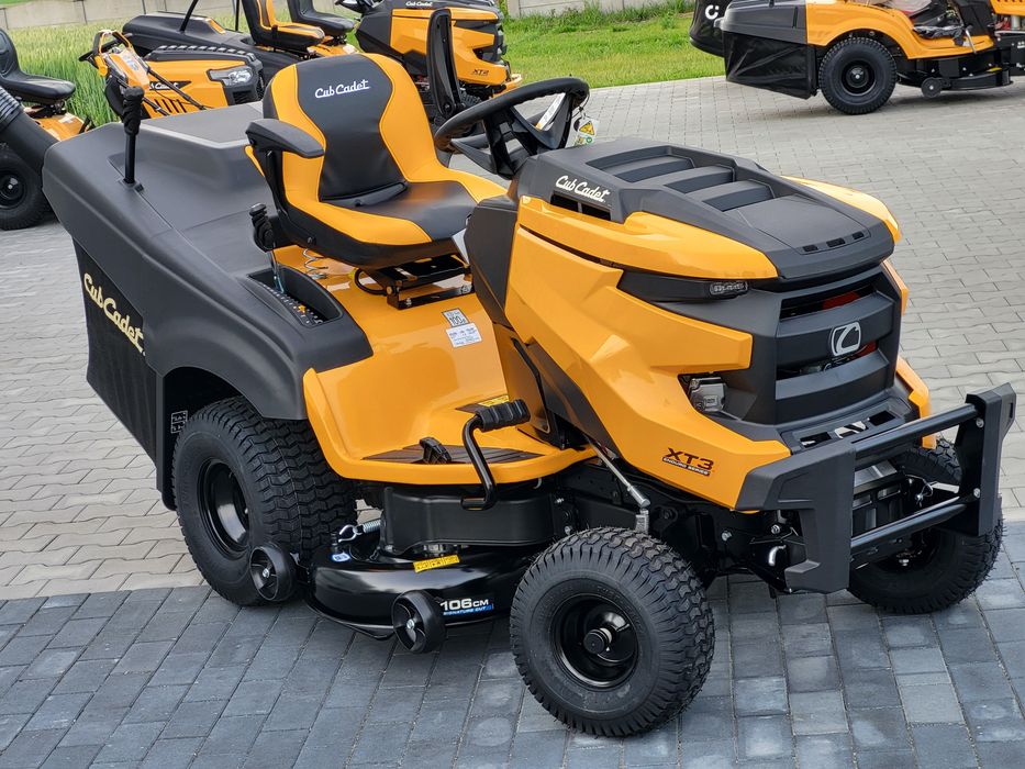 Cub Cadet XT3 QR106 Kawasaki 24KM blokada dyfe. Traktorek Kosiarka