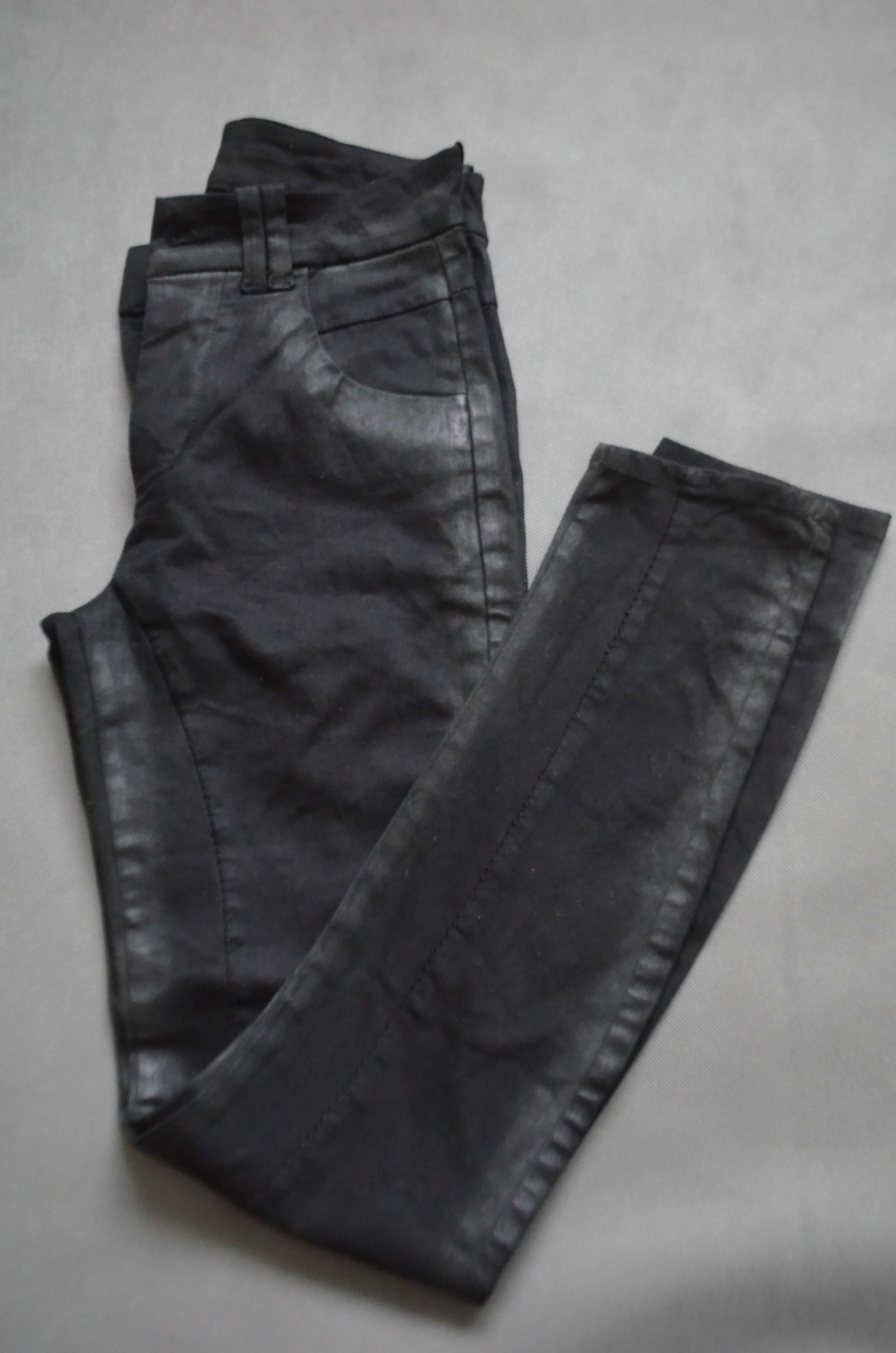 spodnie czarne thom/krom M