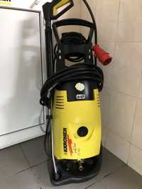 Професійна мийка Karcher HD 690