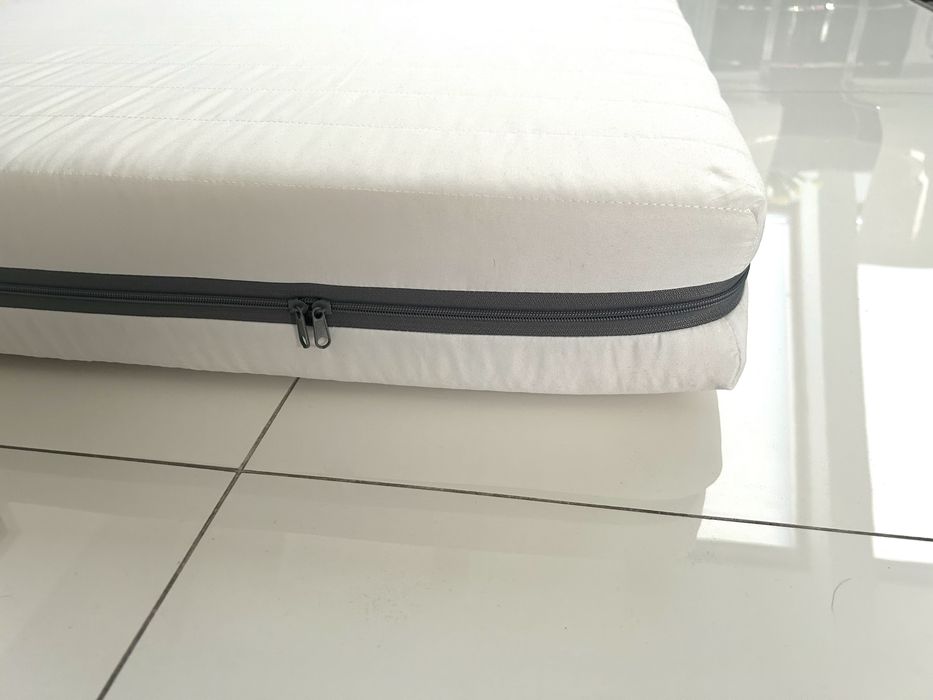 Nowy Materac piankowy 180x90x14