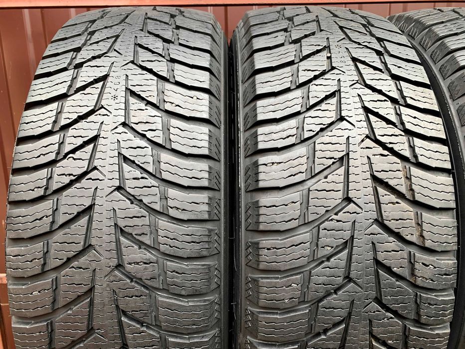 215/65 R16C Nokian Snowproof C. Шини зимові 4 шт.
