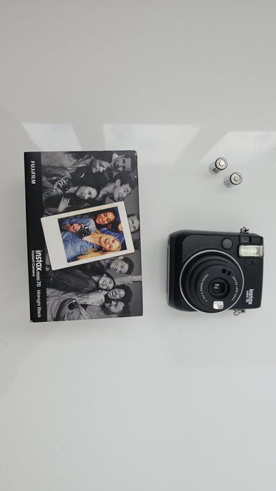 Камера Fujifilm Instax Mini 70