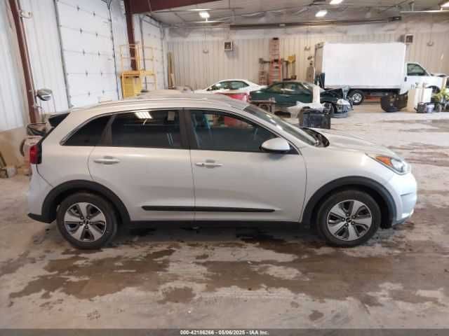 2019 KIA Niro LX