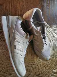 Sneakersy damskie New balance, zamszowe