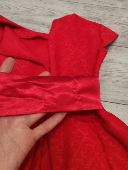 Платье нарядное рост 140